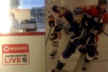 St-Eustache a la fièvre du hockey